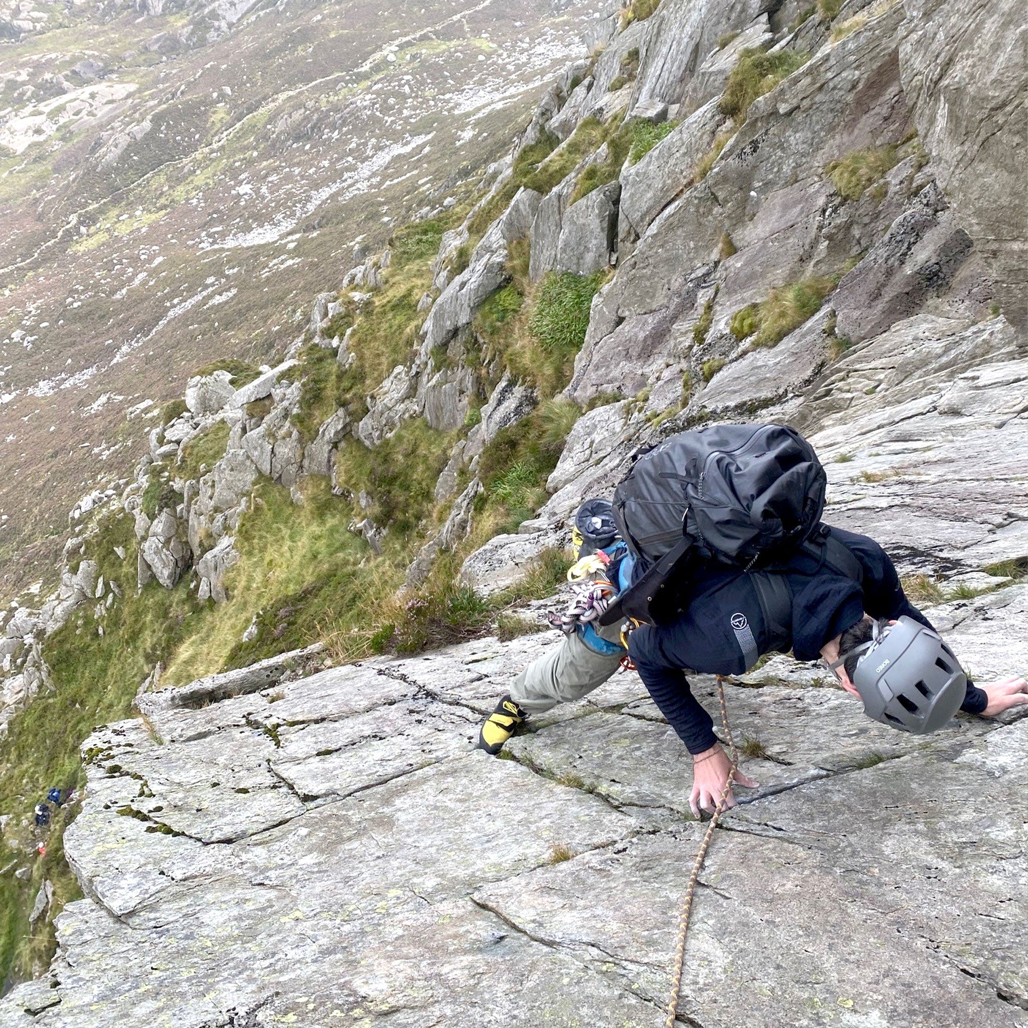 EXPED Serac on Knights Move Grooved Arete